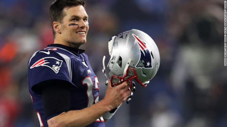 Is+Tom+Brady+Breaking+Up+with+The+Patriots%3F