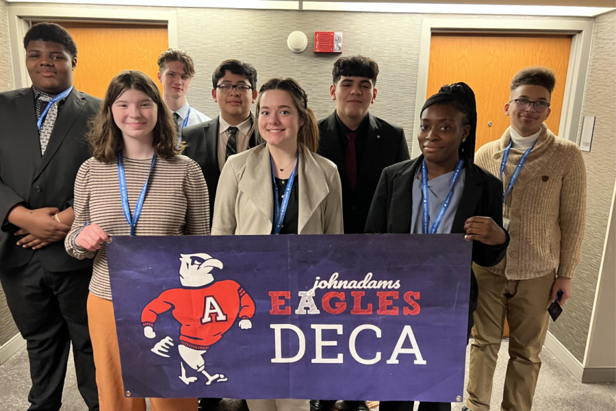 DECA+Program+Pursues+More+Awards