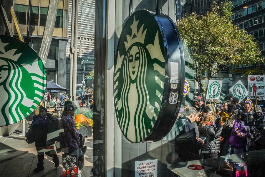 photo credits: https://www.bostonglobe.com/2023/12/08/business/starbucks-boycott/